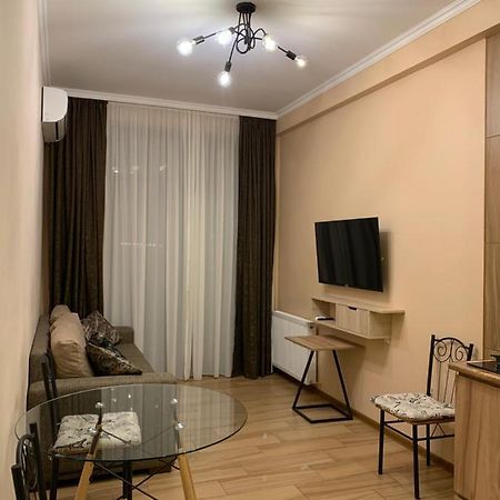 Melikishvili Str. Apartment Tbilisi Ngoại thất bức ảnh